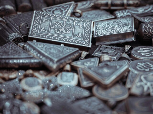 The Royal Dining Experience: Health, Heritage, and the Timeless Luxury of Pure Silverware