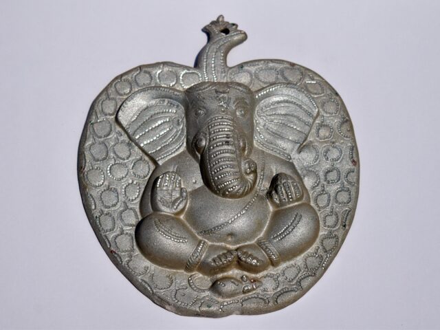 Celebrating Ganesh Chaturthi with Timeless Silver Elegance