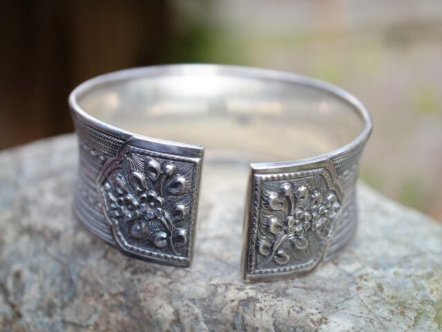 The Difference Between Sterling Silver, Pure Silver, and German Silver